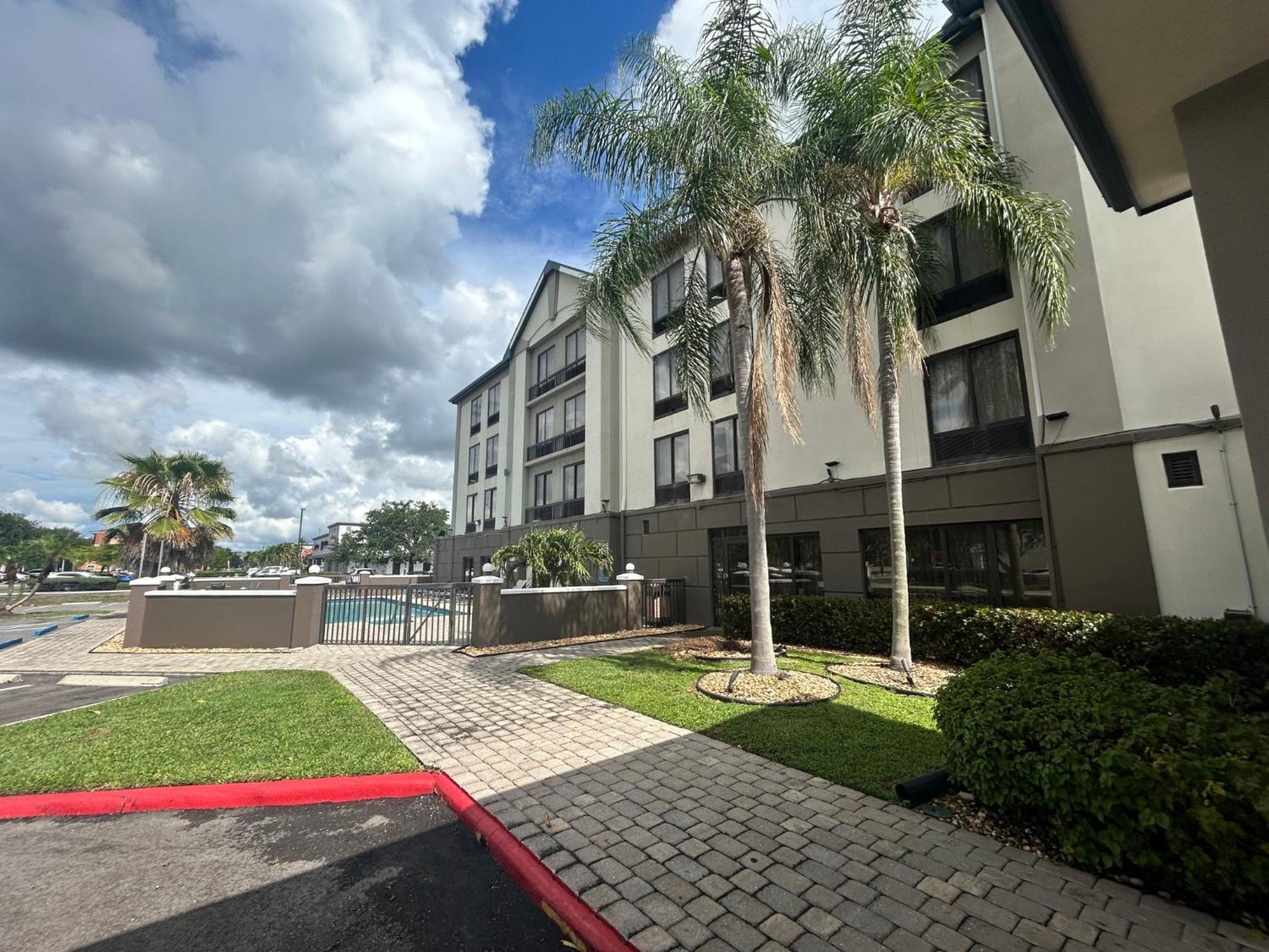Airport Inn Fort Myers Zewnętrze zdjęcie