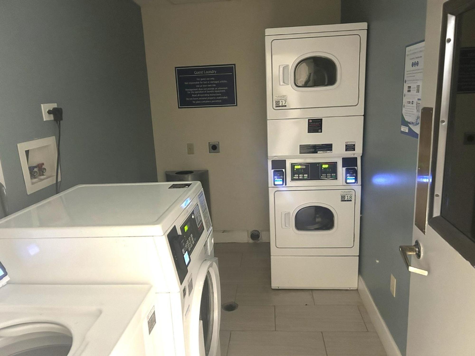 Airport Inn Fort Myers Zewnętrze zdjęcie